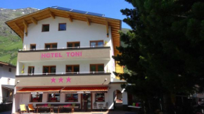 Hotel Toni